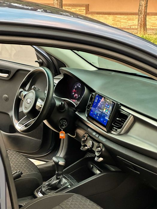 Продается Kia Rio 2018г, цвет Дымчатый-Синий (Smoky Blue)