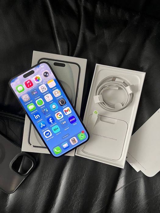 Iphone 15 Plus impecabil