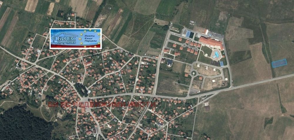 Продава парцел  в с. Белчин 2000 м²