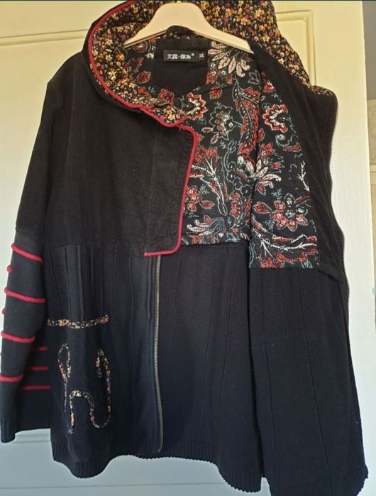 Красивый кардиган