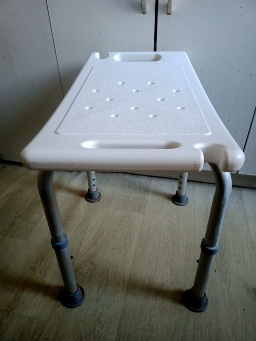 Стульчик для ванны бу