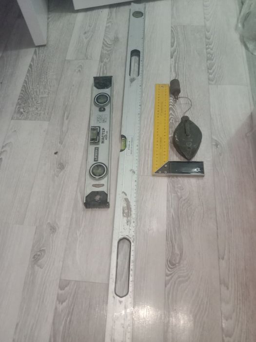 строительные уровни