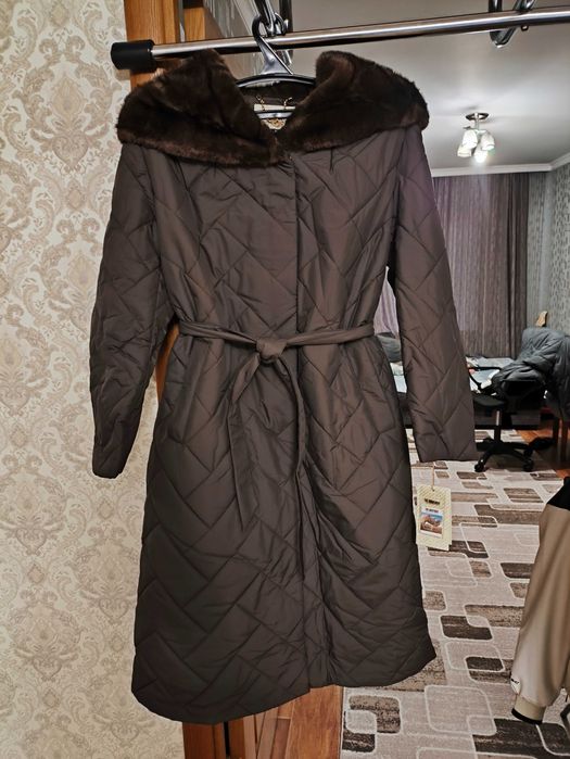 Новое пальто/плащ Турция