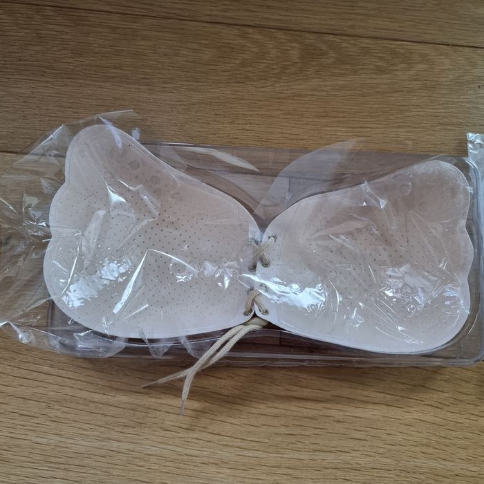 Black friday: Sutien fara bretele, invizibil/cupa