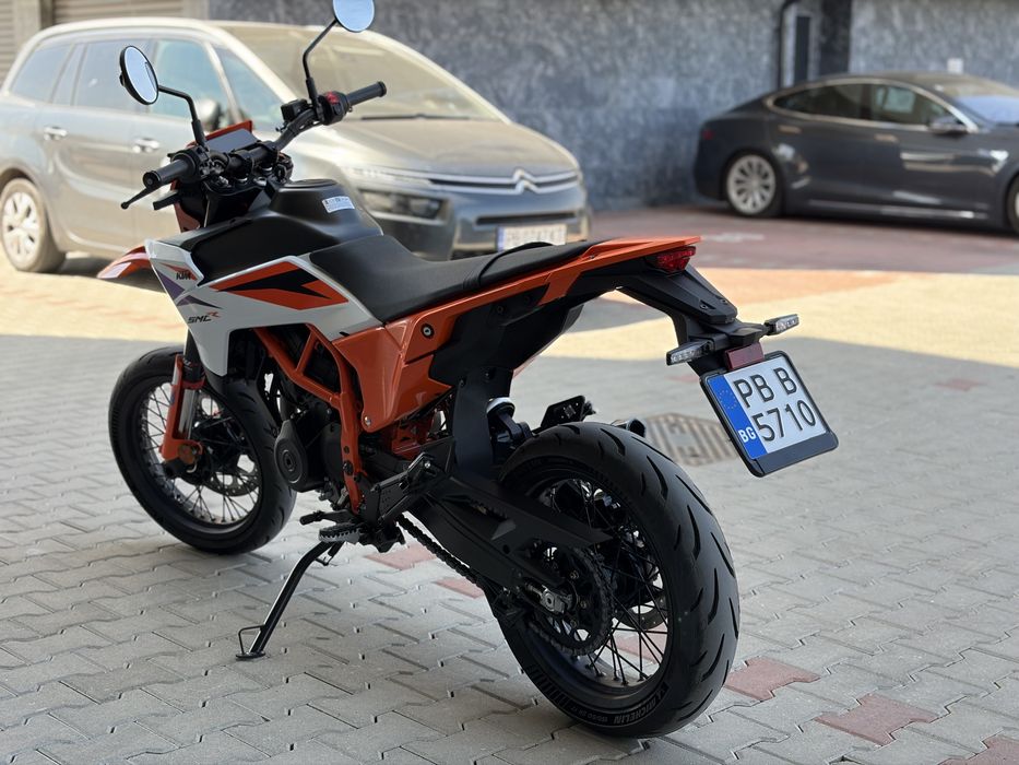 KTM SMC R 390 2026