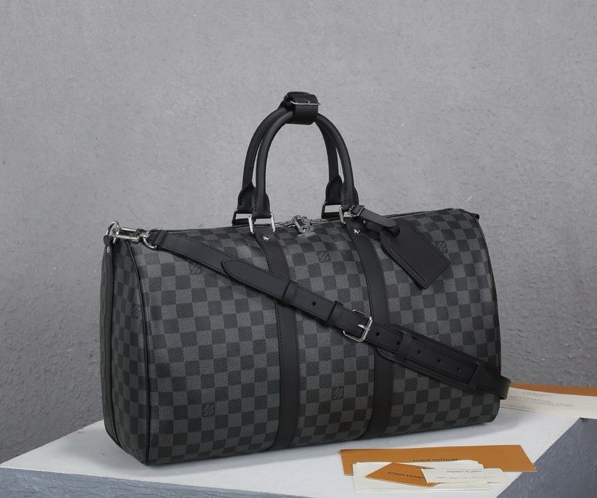 Сак от естествена кожа Louis Vuitton