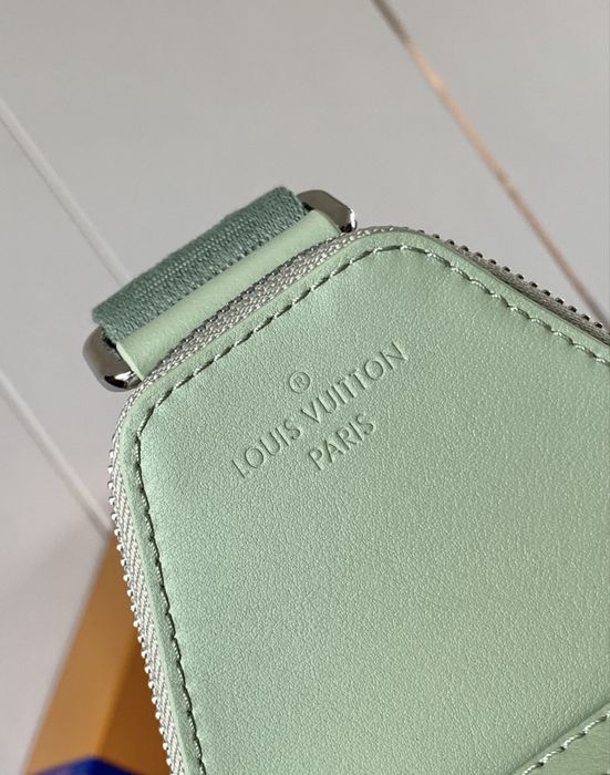 Чанта Louis Vuitton