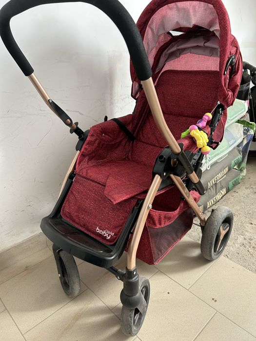 Коляска прогулочная