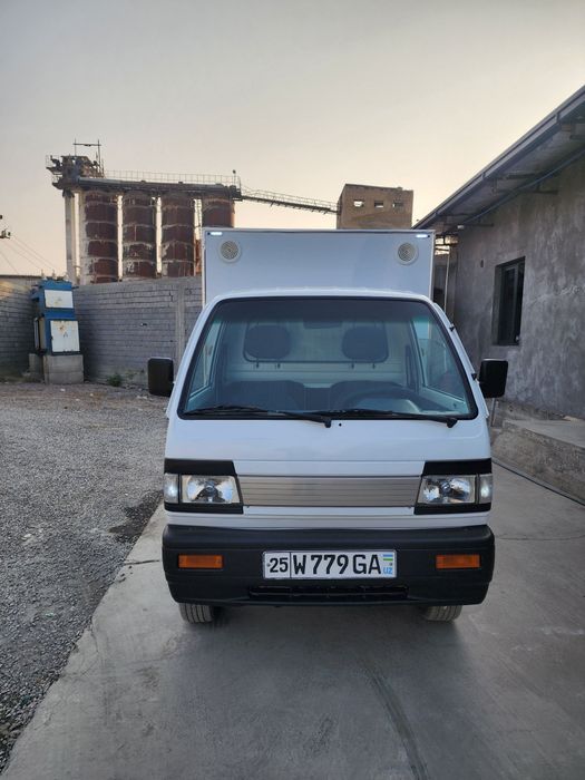 Labo tayoor sotiladi