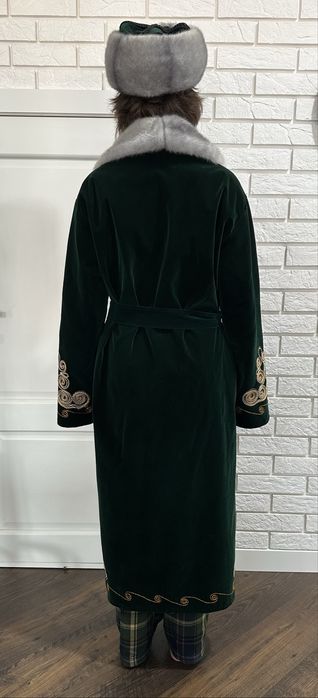 Продаю шапан мужской