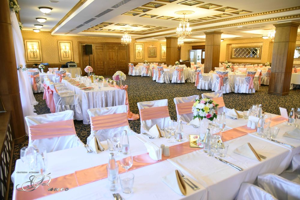 Калъфи за столове с подлакътници от бял сатен