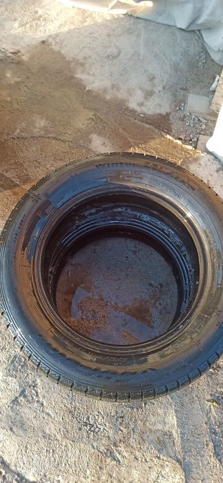 Пара шины 225/60/17.