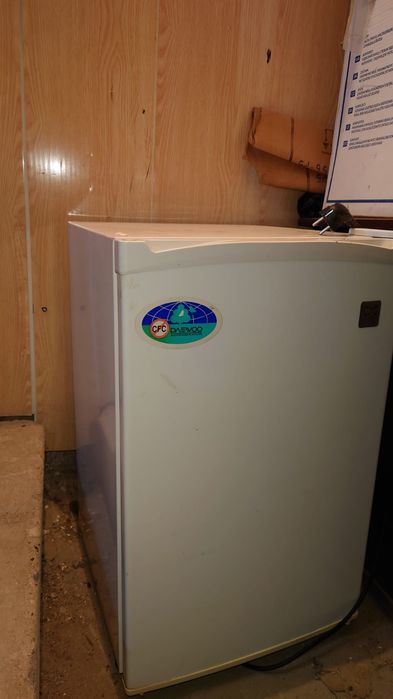 Продам холодильник