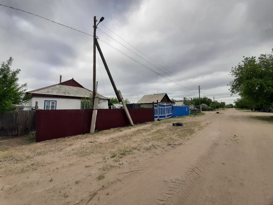 Продам ДОМ с большим участком