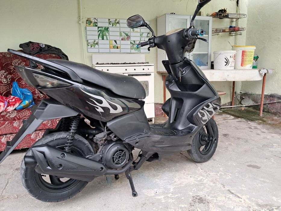 Продам скутер на ходу