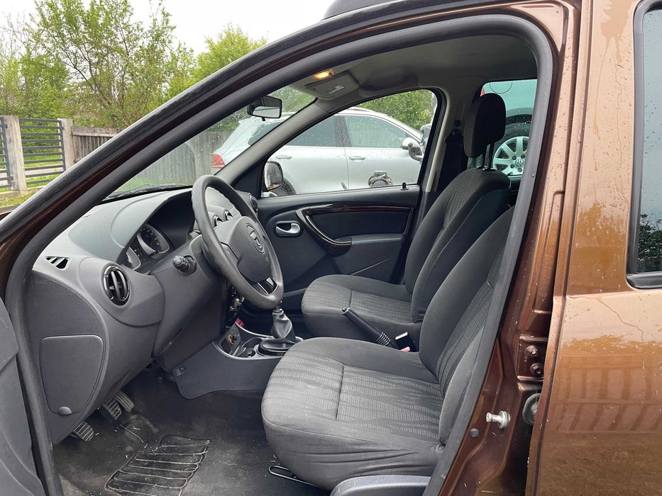 DACIA Duster 2011 — imagine 3