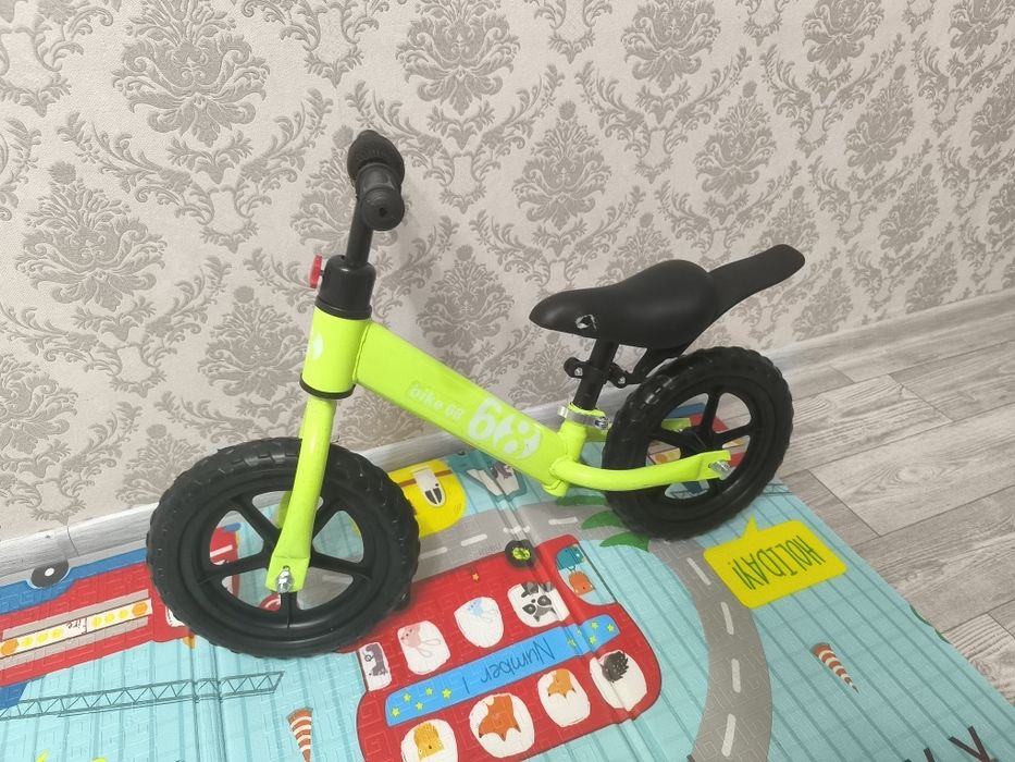 Продам детский бего