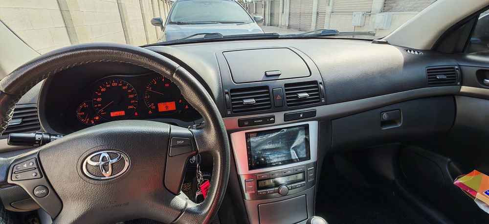Toyota Avensis 2008