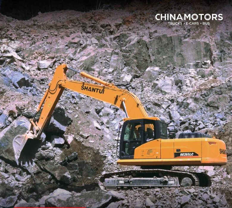 EKSKAVATOR  24.8 tonnalik