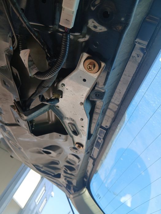 Motoras stergator haion Nissan Note 1 [Fabr 2006-2011] OEM