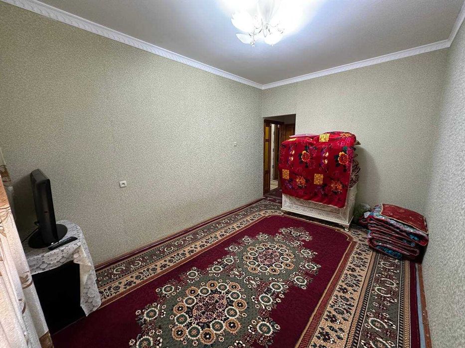 Продаётся 3х комн квартира на 3 этаже Ор-р 6 микрорайон Лавита