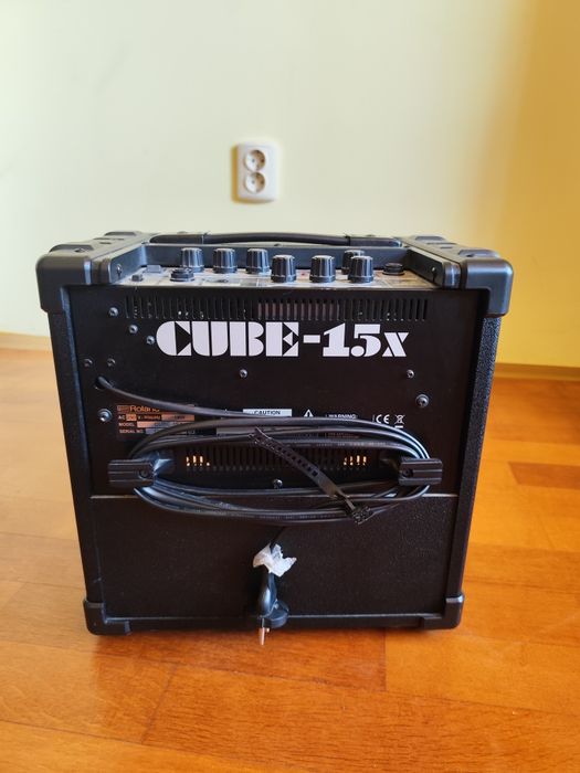 Roland CUBE-15X кубе за електрическа китара