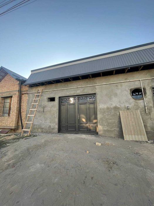 Катеж сотилади Урикзорда Масжиди оркасида