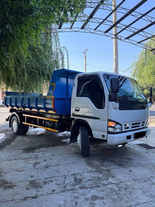 Исузу Самасвал Хизмати