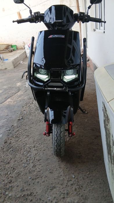 Sukuter sotiladi olinganiga 3 oy boʻldi matori 1500