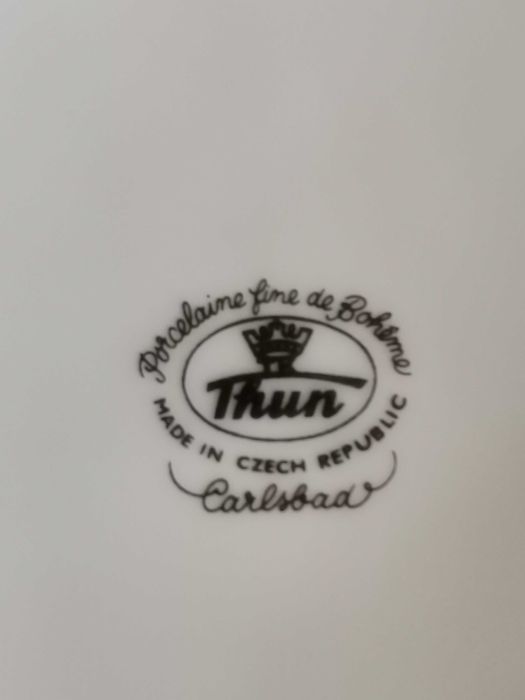 Порцеланови кани