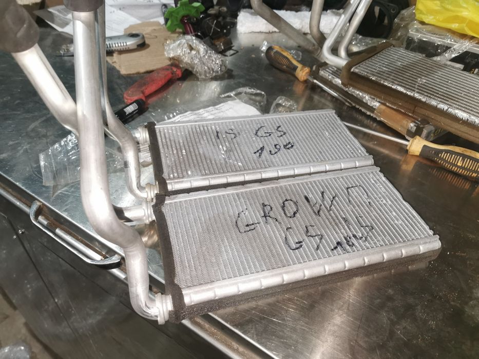 Радиатор печки лексус IS  gs 190 subaru legacy outback от 2004 и выше