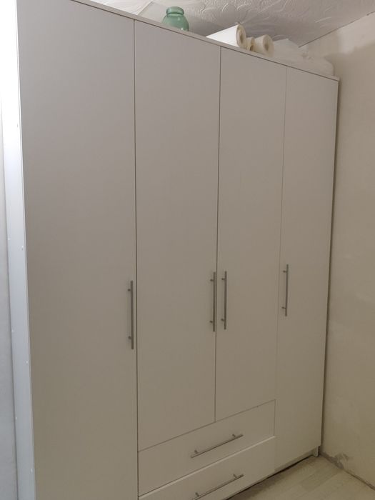 Продам шкаф  в хорошем состоянии