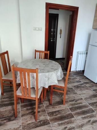 Дава се под наем Двустаен апартамент в София, Банишора - 70 кв.м за 500 € - Снимка #5