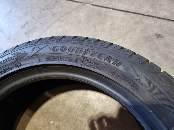 225/50/18 Goodyear 4бр RunFlat
