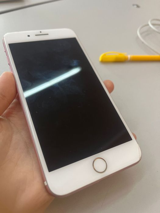 Айфон 7плюс Rose Gold