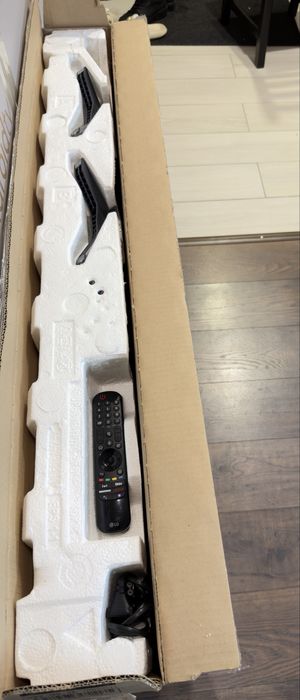 Телевизор LG 50UQ90001