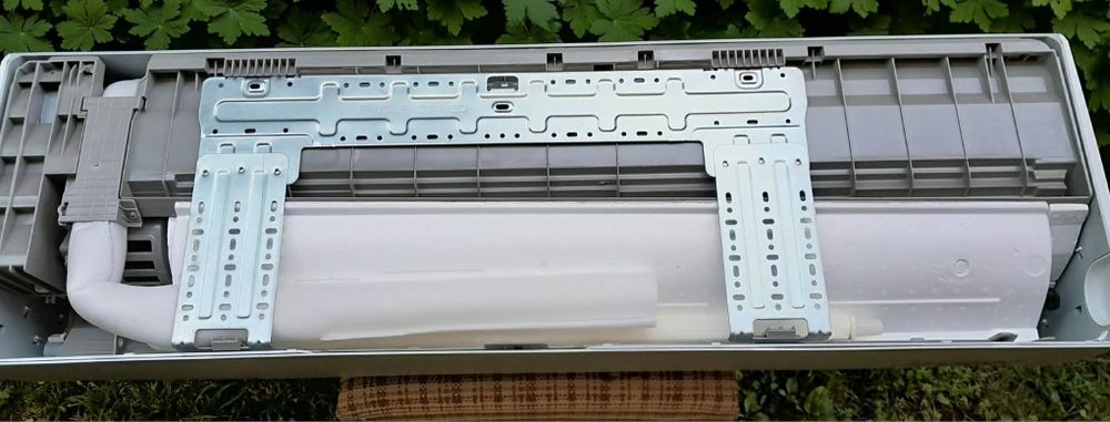 Вътрешно тяло за климатик AUX 24000 BTU (за части) - Модел ASW-H24F7A4/JAR3DI-B9
