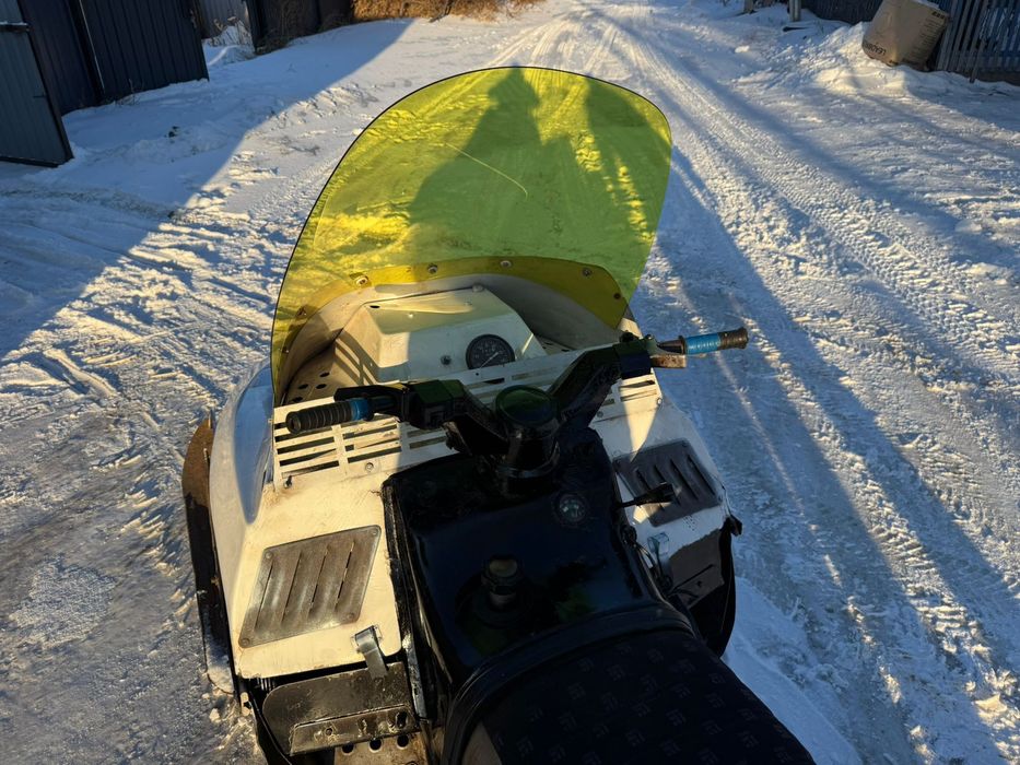 Продам два снегохода