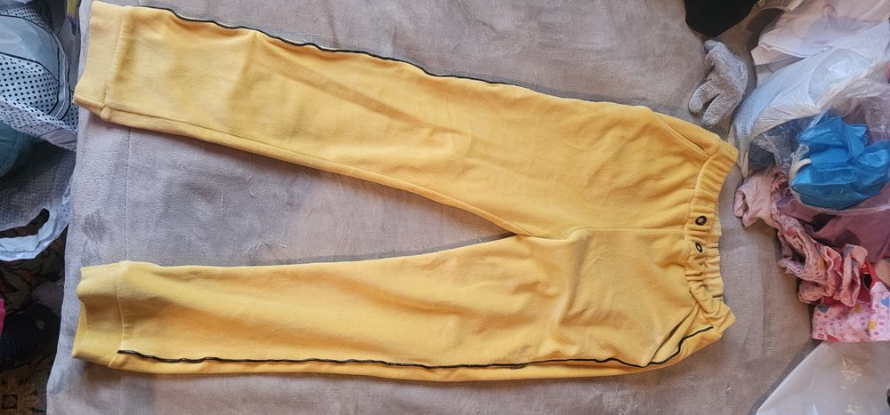 Костюм на девочку 9-11 лет