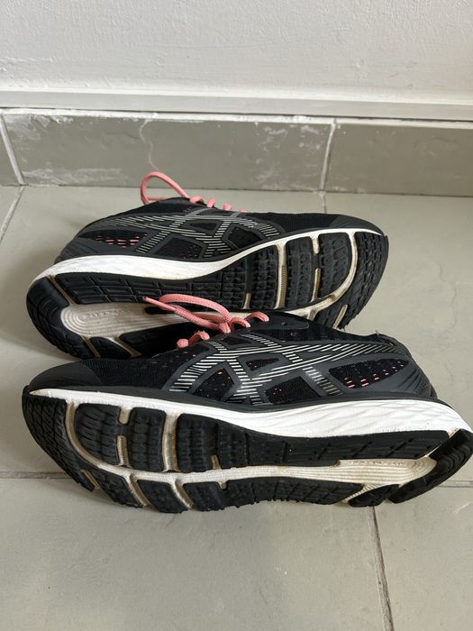 Pantofi Asics 37