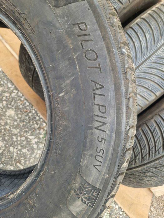 4 Michelin R18 255/70 Зимни гуми  DOT3422