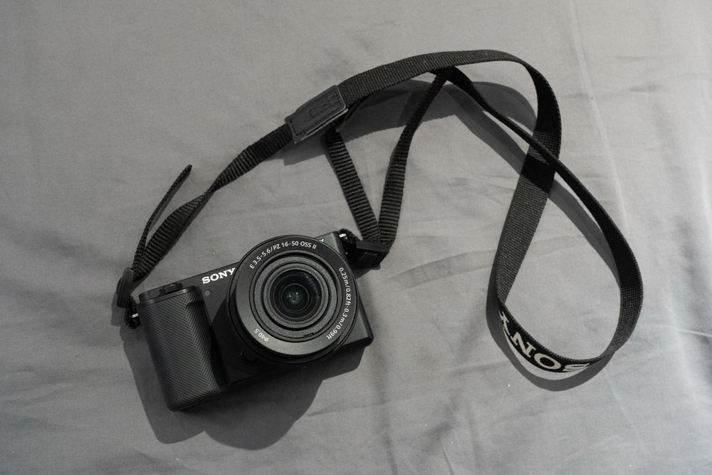 Фотоаппарат Sony ZV-E10
