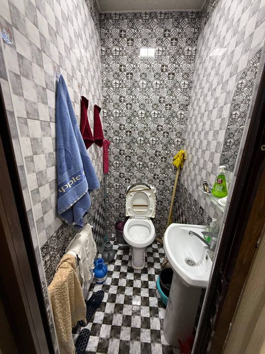 Сотилади Юнусобод 16 кв 4 хона 4/1/9 95м2