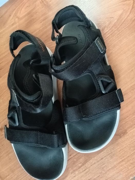 Летние мужские skechers