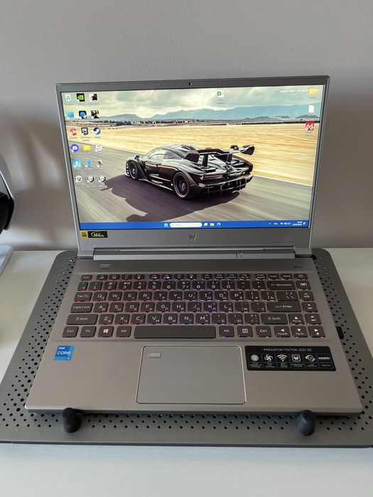 Ноутбук Predator Triton 300 SE