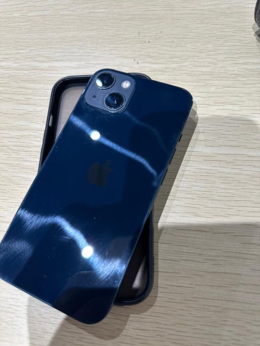 IPhone 13 в идиальном состояние
