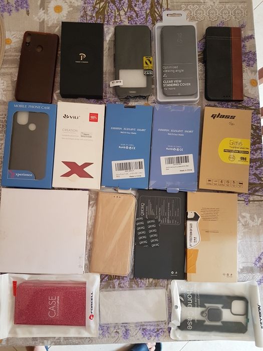 Huse piele si sticla protectie Samsung S4 - S22 Noi