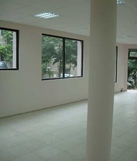 Продава се Магазин в Свищов - 106 кв.м за 746 €/кв.м - Снимка #2