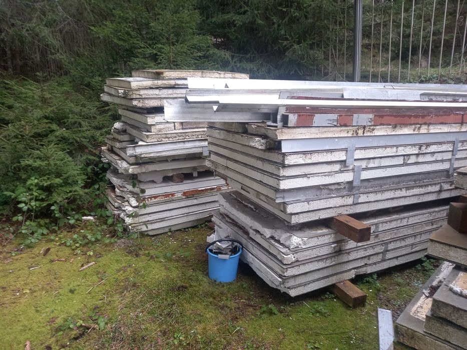 Продава се Къща в Доспат - 42 кв.м за 122 €/кв.м - Снимка #1