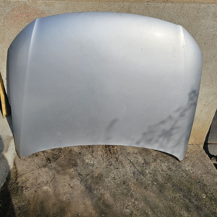 Преден капак Фолксваген Пасат Б6